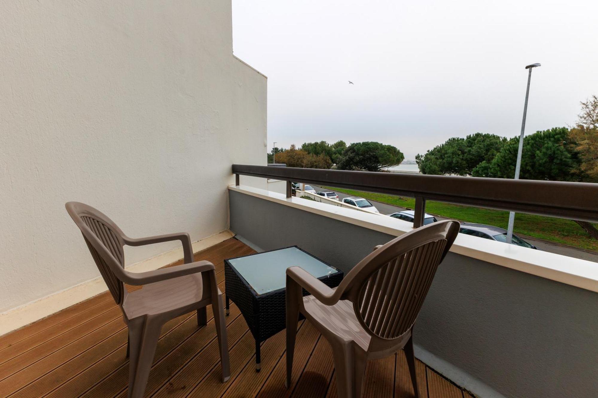 Logis Hotel Le Rochelois La Rochelle  Exterior photo