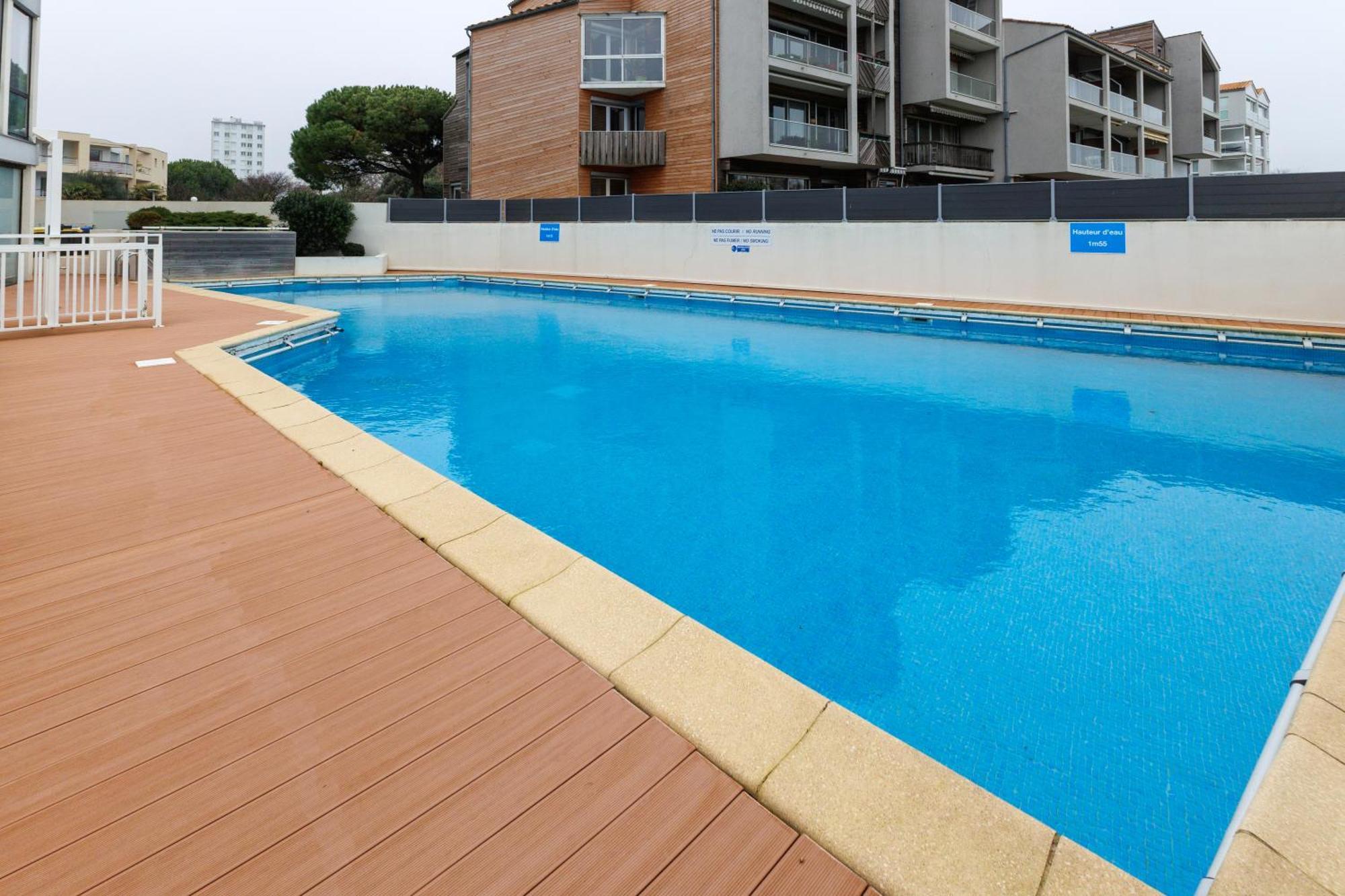 Logis Hotel Le Rochelois La Rochelle  Exterior photo