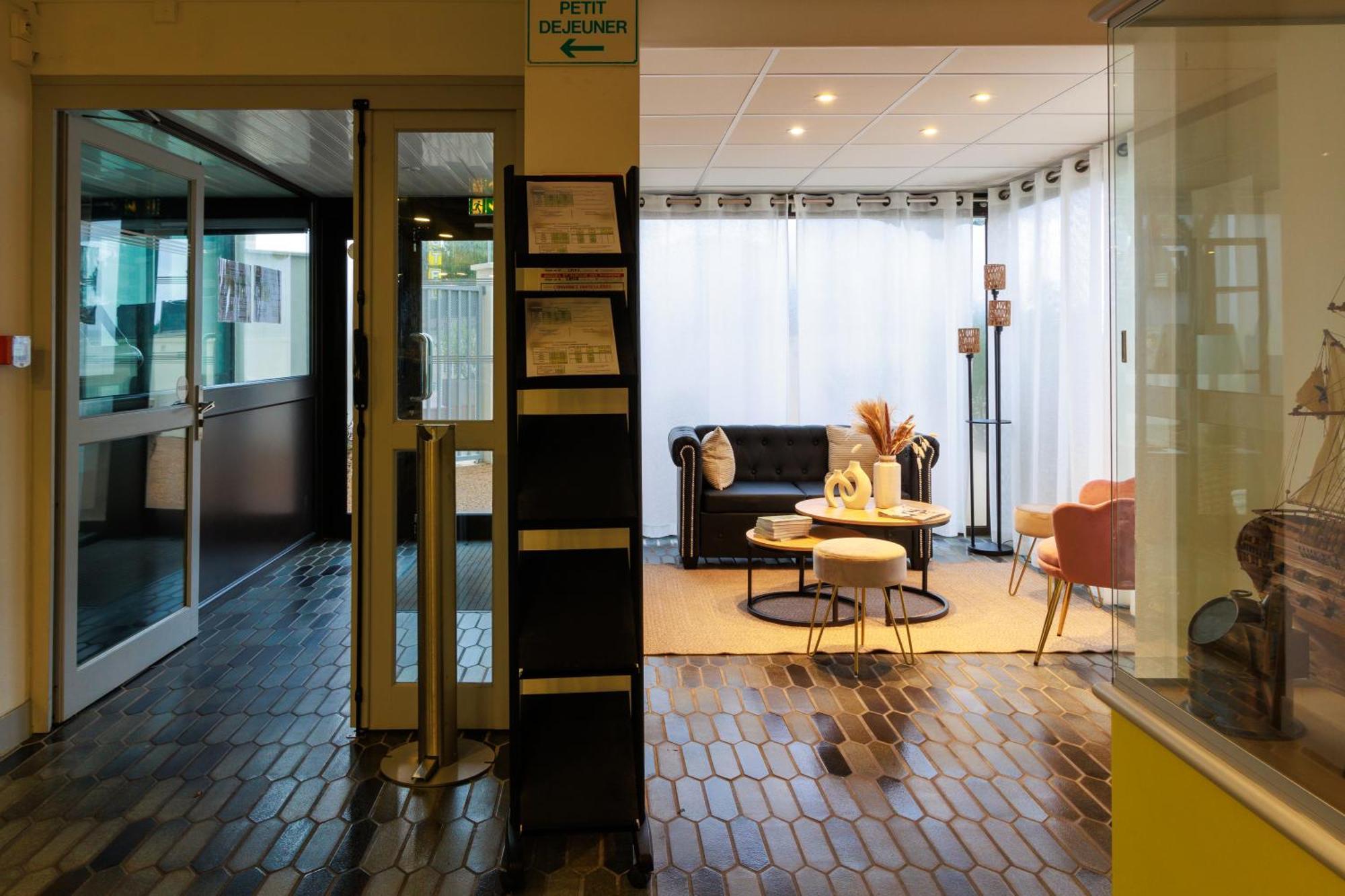 Logis Hotel Le Rochelois La Rochelle  Exterior photo