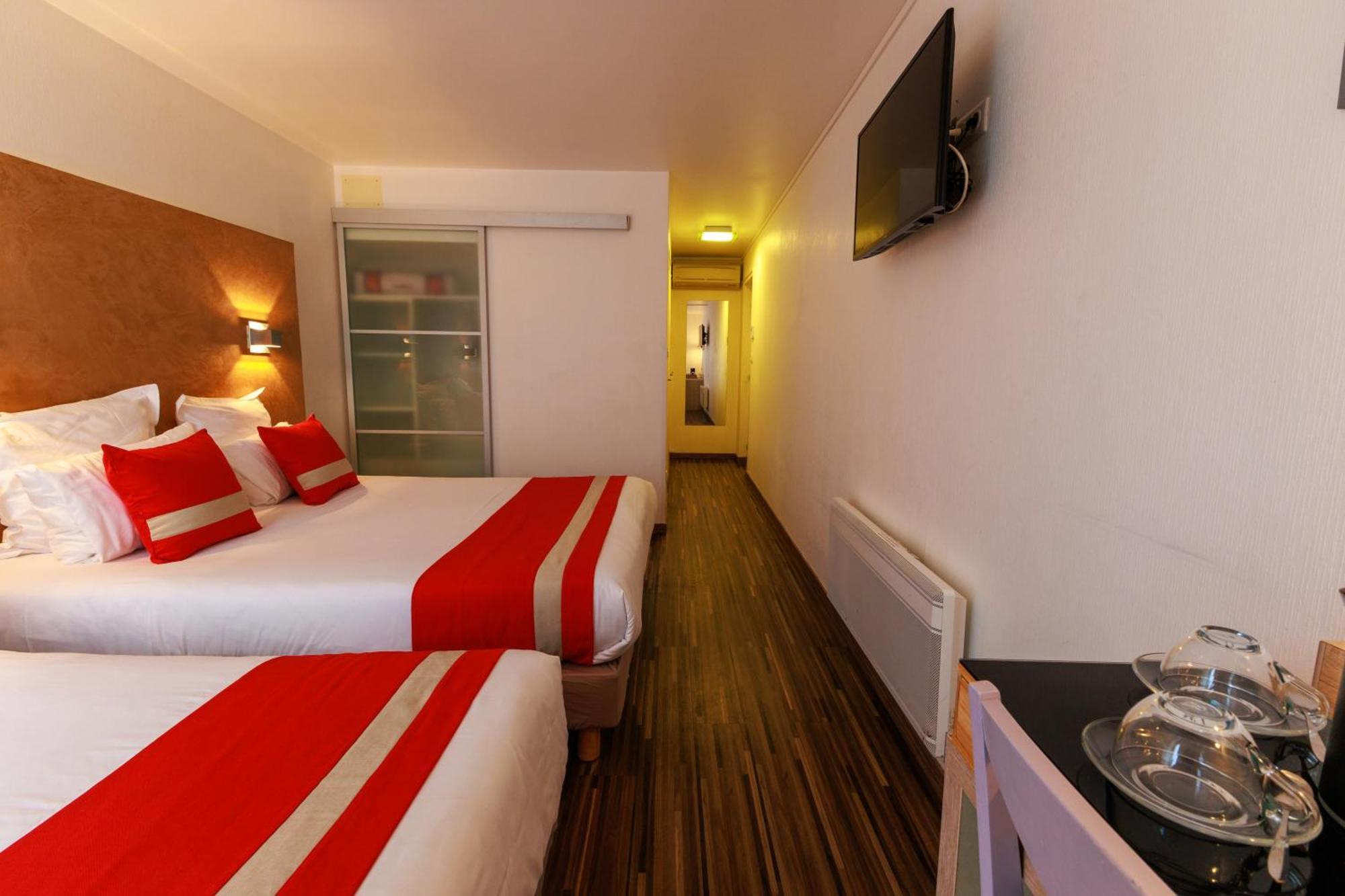 Logis Hotel Le Rochelois La Rochelle  Exterior photo