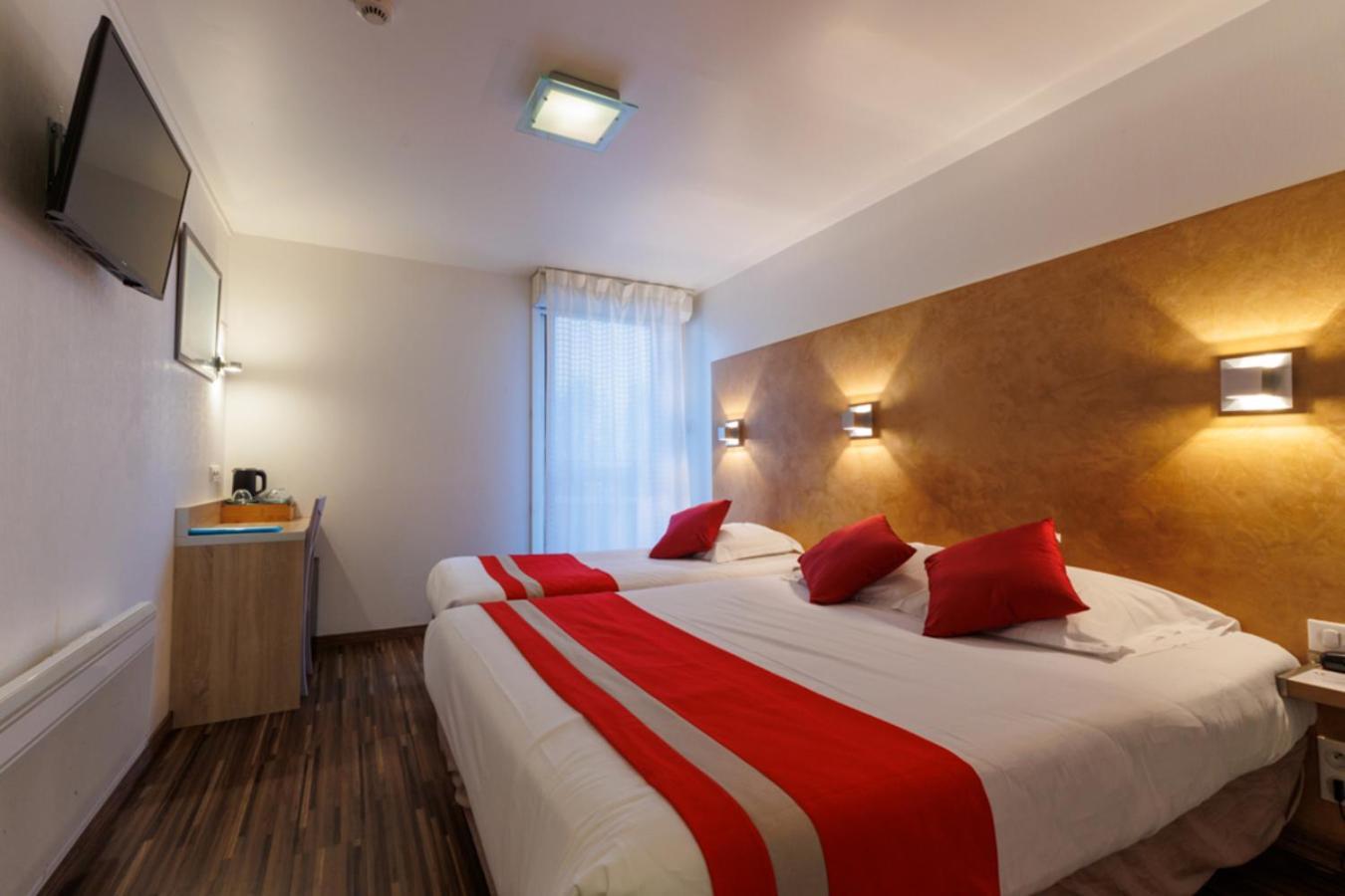 Logis Hotel Le Rochelois La Rochelle  Exterior photo